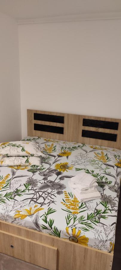 Margeanului Studio Bukares Bagian luar foto